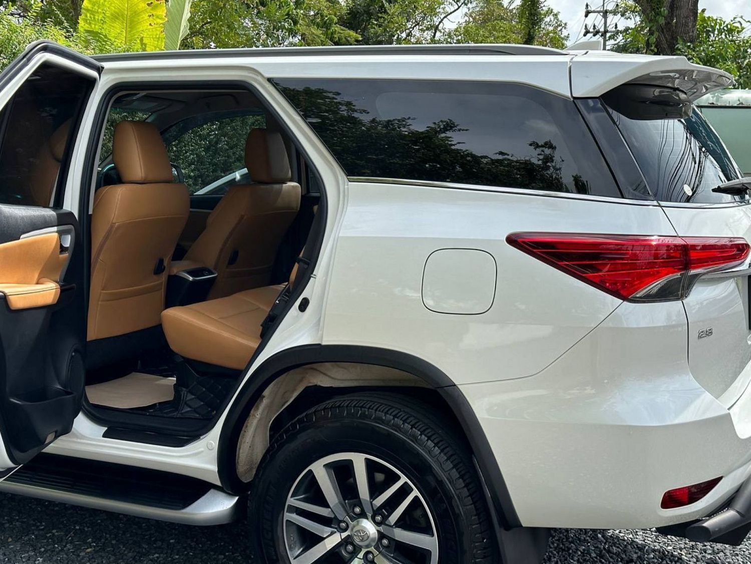 Toyota Fortuner 2.8 diesel