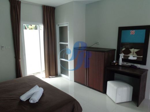Cozy bungalows at the Laila Cape Panwa family hotel