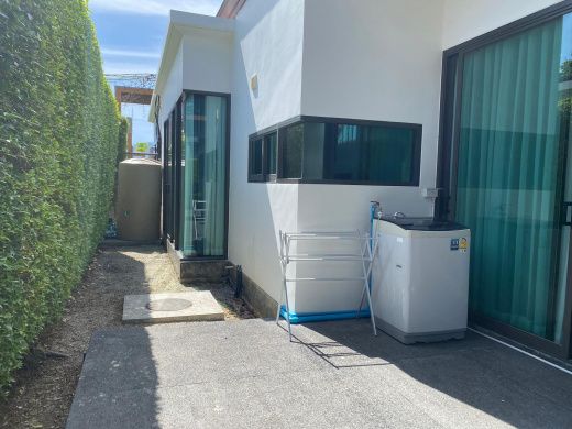 Well maintained 2 bedroom villa with garden and seating area in Chalong