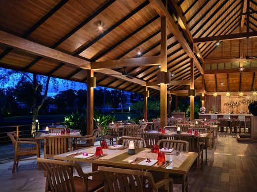 Тур в отель Splash Beach Resort by Langham Hospitality Group 5*