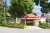 Villa with pool and garden (3 bedrooms)