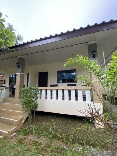 Comfortable bungalow (studio) in the south of the island, Nai Harn