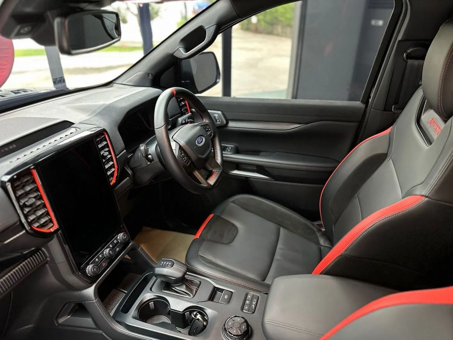 Ford Raptor V6