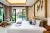 Villa with pool and garden (3 bedrooms)