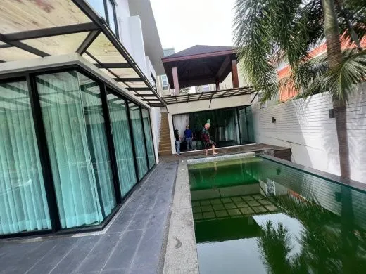 3-спальная вилла в центре Phuket Town