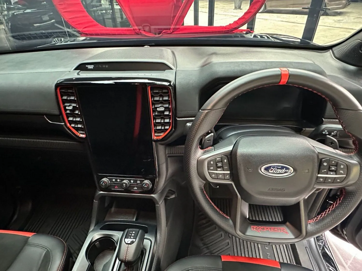 Ford Raptor V6