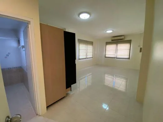 Well maintained 3 bedroom villa in Chalong