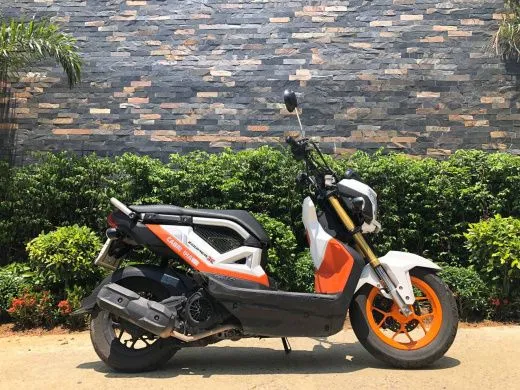 Скутер Honda Zoomer